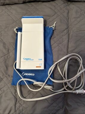 Norelco TS-60 White & Blue Fabric Steamer - Portable Garment Steamer